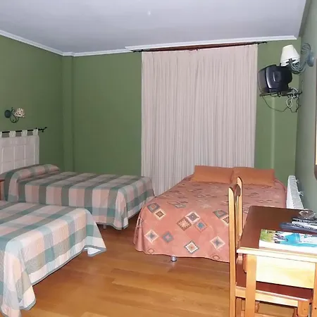 Guest house Hostal-restaurante San Antolin 2*