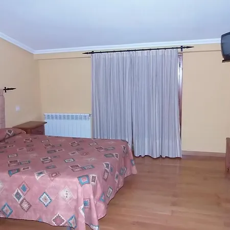 Maison d'hôtes Hostal-restaurante San Antolin