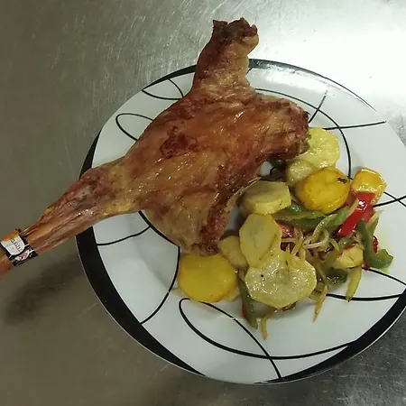 Hostal-restaurante San Antolin Guest house 2*