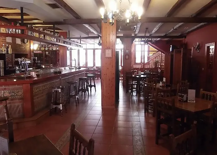 게스트하우스 Hostal-restaurante San Antolin 2*